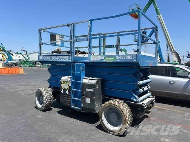 Genie GS-4390 剪叉式升降机