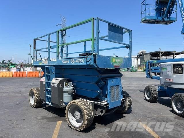 Genie GS-4390 剪叉式升降机