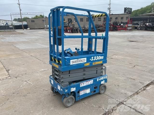 Genie GS1330M 剪叉式升降机