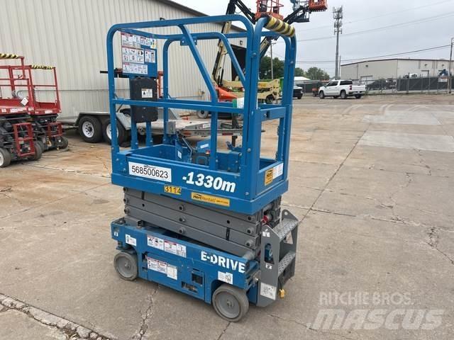 Genie GS1330M 剪叉式升降机