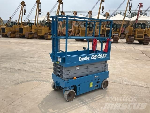 Genie GS1932 剪叉式升降机