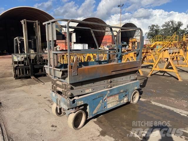Genie GS2032 剪叉式升降机