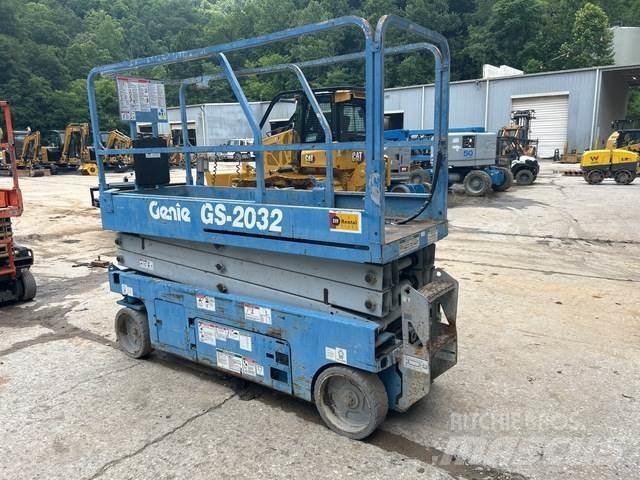 Genie GS2032 剪叉式升降机