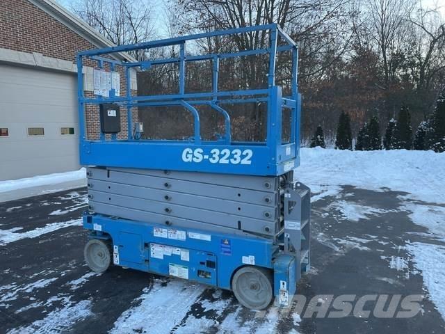 Genie GS3232 剪叉式升降机