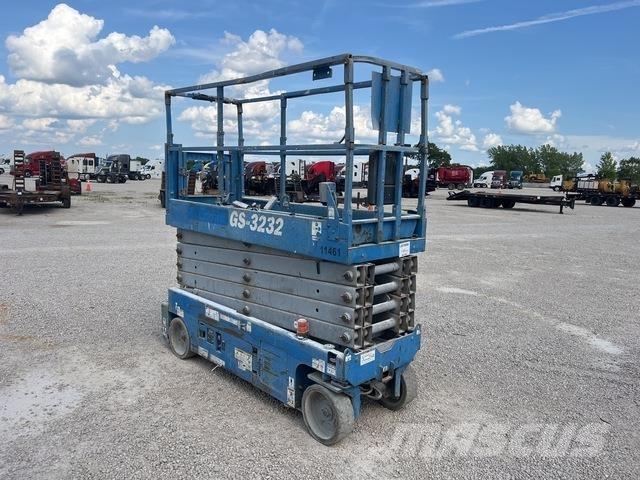 Genie GS3232 剪叉式升降机