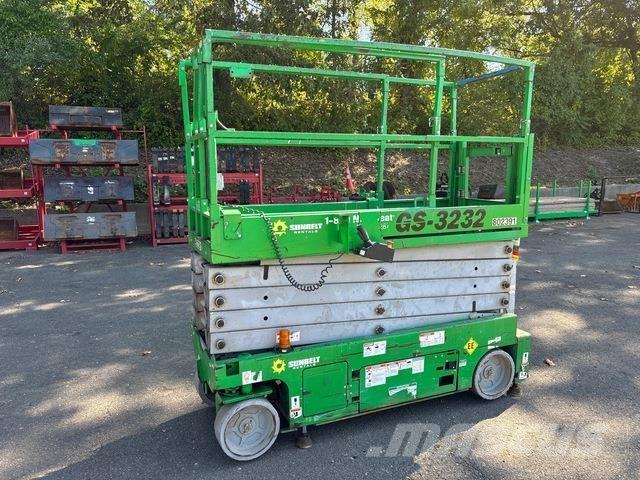 Genie GS3232 剪叉式升降机