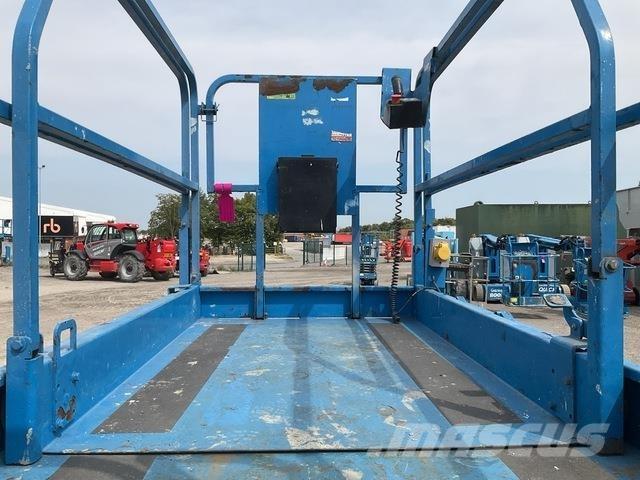 Genie GS3246 剪叉式升降机