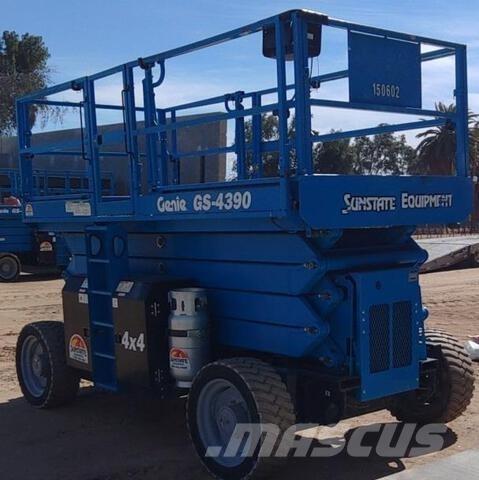 Genie GS4390RT 剪叉式升降机