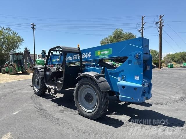 Genie GTH-844 伸缩臂叉装车|叉装车