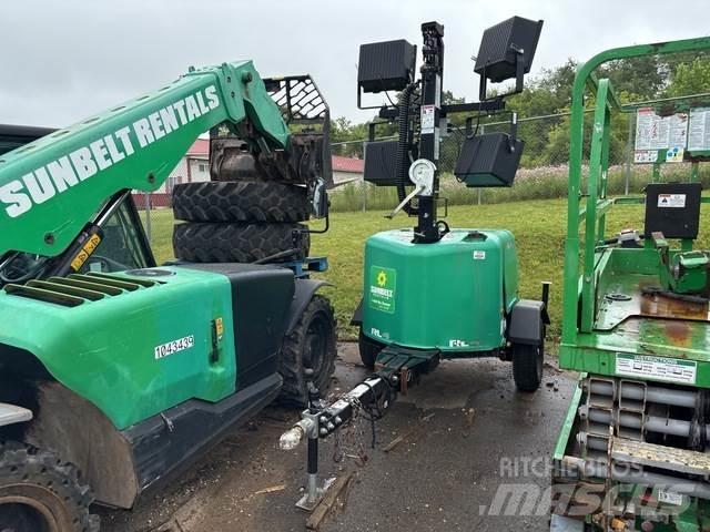 Genie RL4 拖车式灯塔