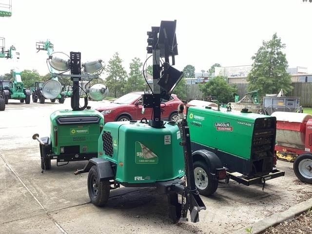 Genie RL4 拖车式灯塔