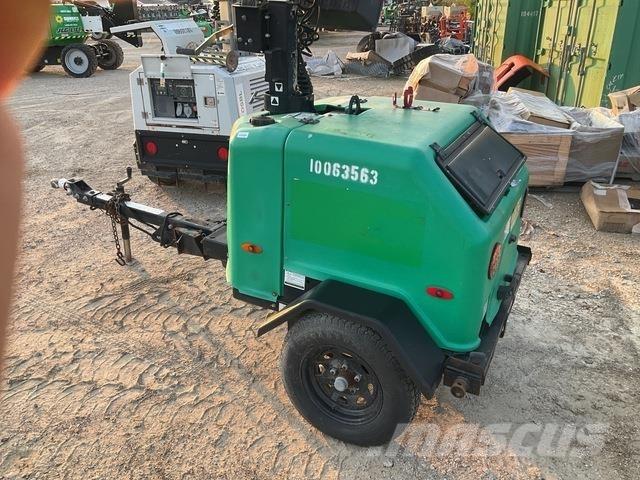 Genie RL4 拖车式灯塔