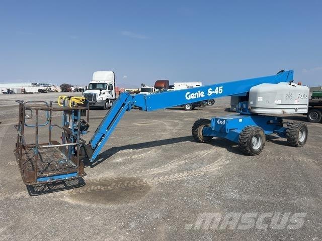 Genie S-45 直臂高空工作平台
