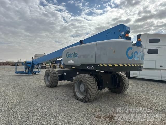 Genie S-85 XC 伸缩臂叉装车|叉装车