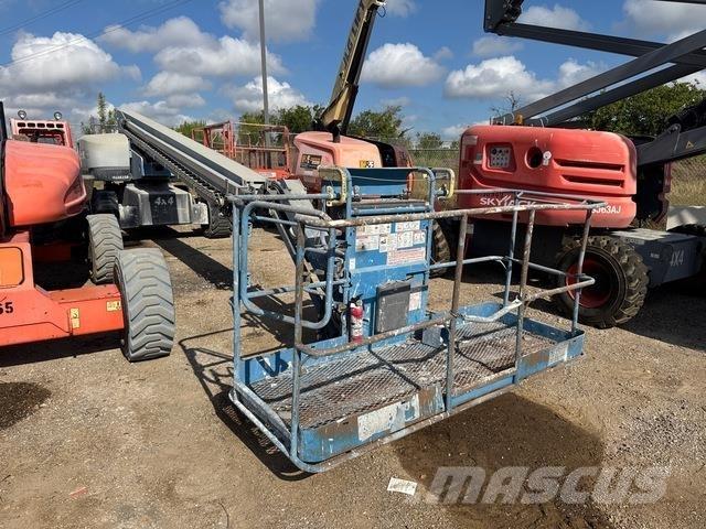 Genie S-85 XC 直臂高空工作平台