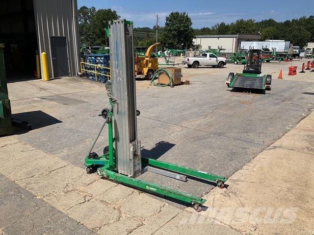 Genie SLC24 吊车起重机、绞车吊货机和物料升降机