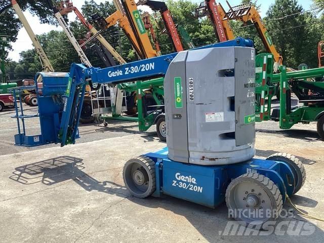 Genie Z-30/20N 曲臂高空工作平台