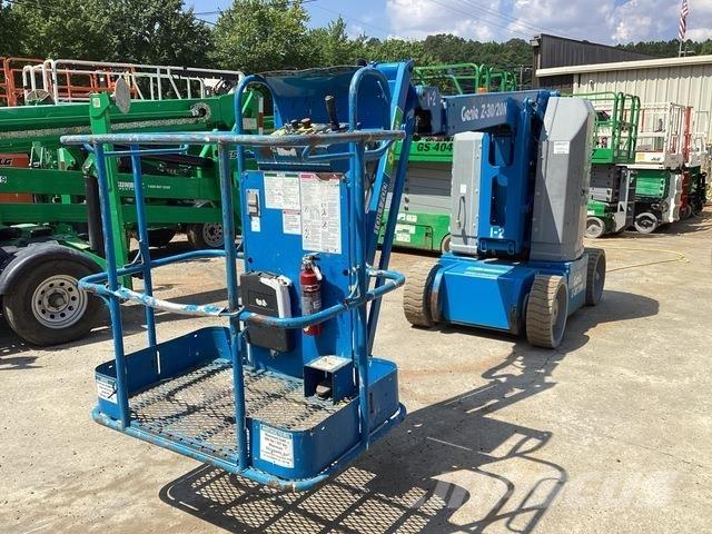 Genie Z-30/20N 曲臂高空工作平台
