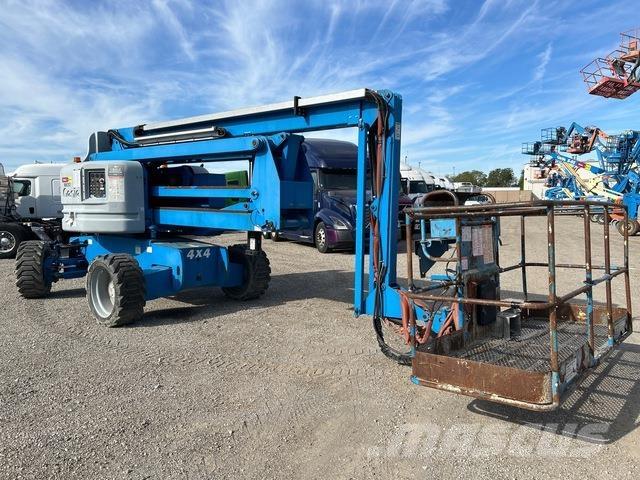 Genie Z-60/34 曲臂高空工作平台