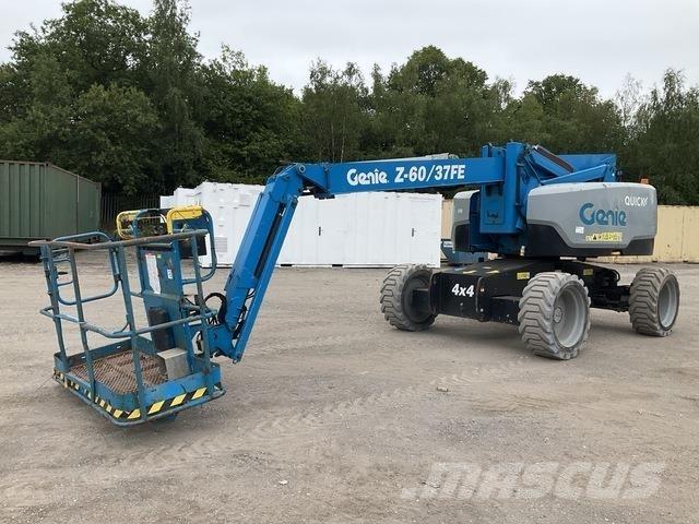 Genie Z60/37 曲臂高空工作平台