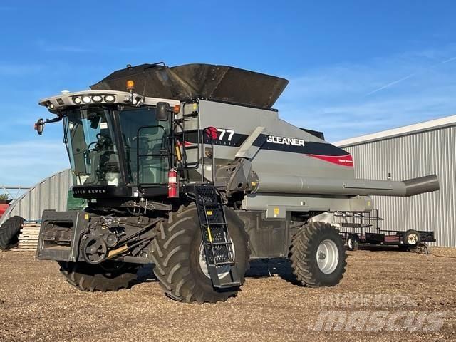 Gleaner S77 联合收割机