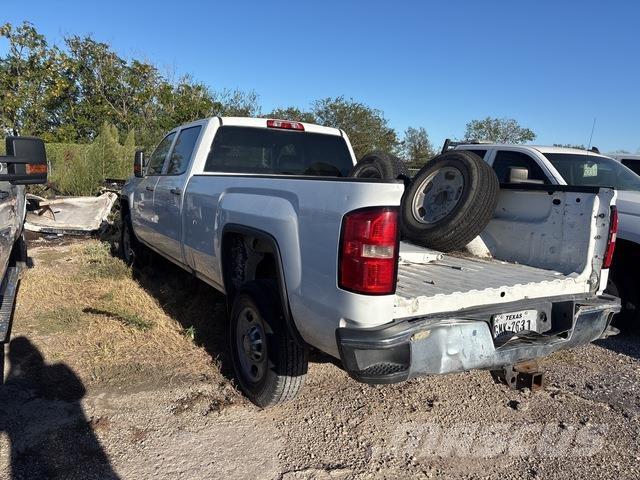 GMC 2500 HD 皮卡车