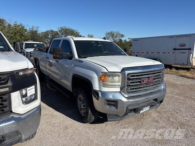 GMC 2500 HD 皮卡车