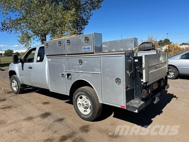 GMC 2500 HD 皮卡车