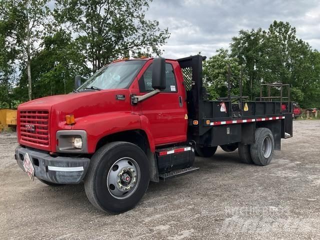 GMC 5500 平板栏板货车