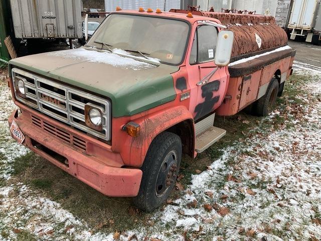 GMC 6000 油罐车
