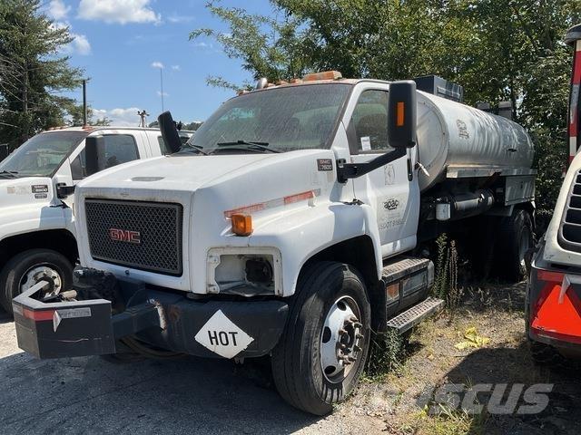 GMC 7500 混凝土搅拌车