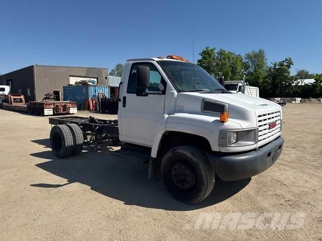 GMC C5500 驾驶室与内部
