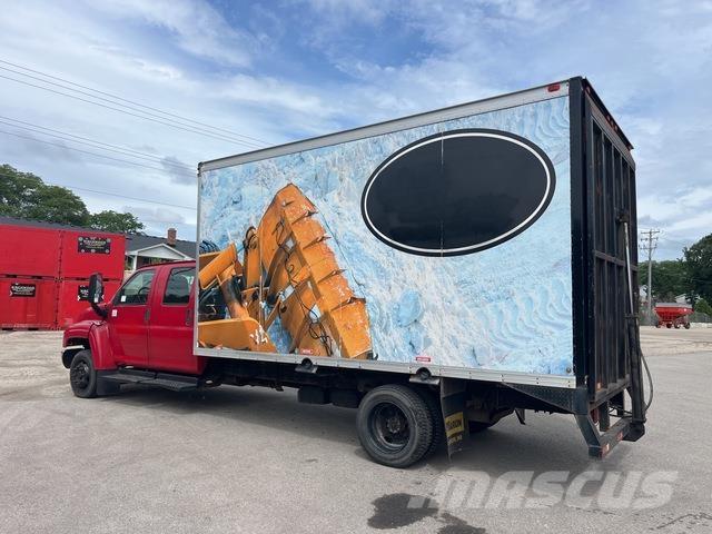 GMC C5500 厢式货车