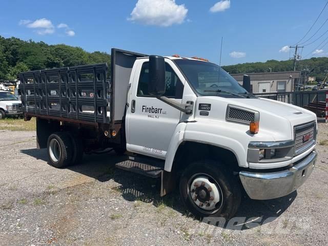 GMC C5500 平板栏板货车