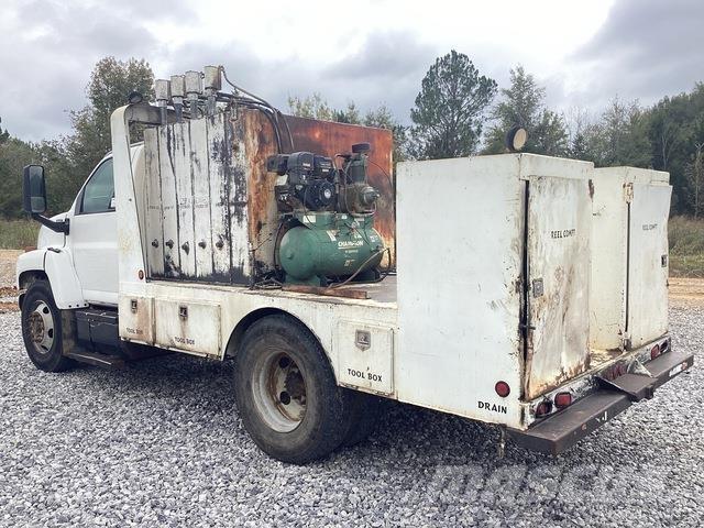 GMC C6500 油罐车