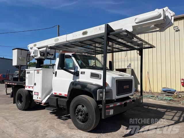 GMC C7500 车载式高空作业车