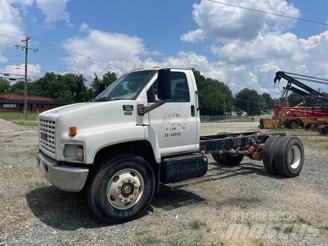 GMC C7500 驾驶室与内部