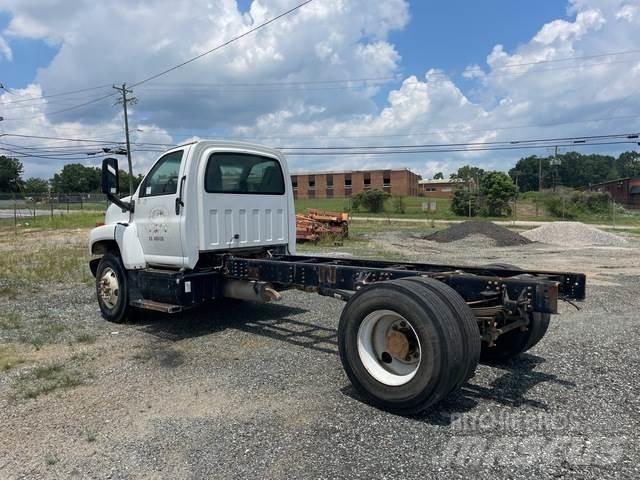 GMC C7500 驾驶室与内部