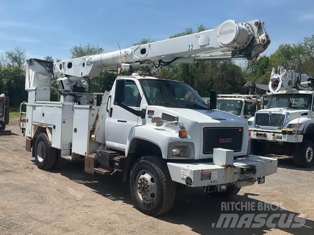 GMC C8500 车载式高空作业车