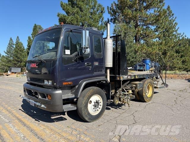 GMC T7500 市政车