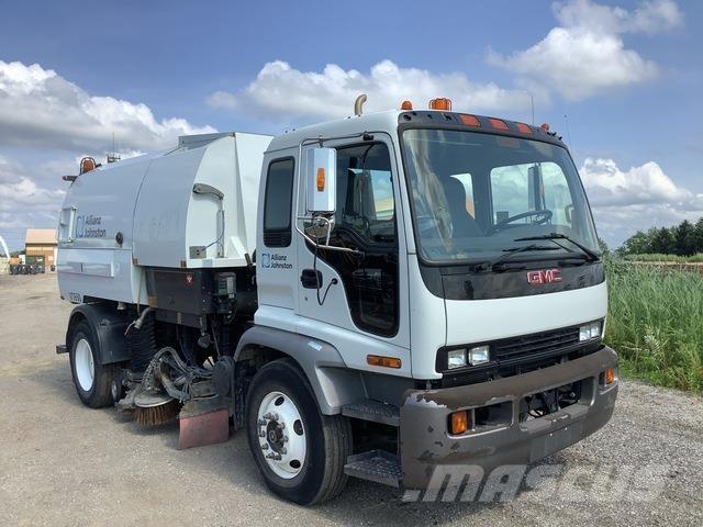 GMC T7F042 道路清扫车
