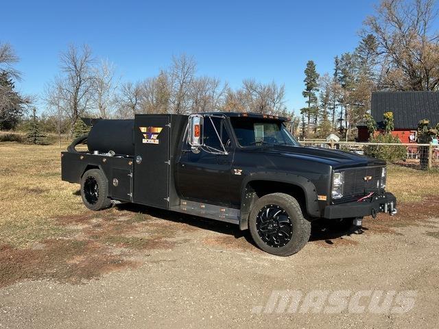 GMC V3500 组合/真空油槽车