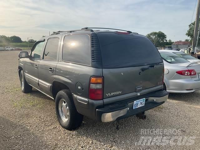 GMC Yukon 汽车