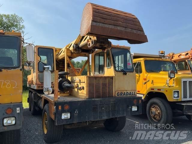 Gradall XL4100 轮式挖掘机