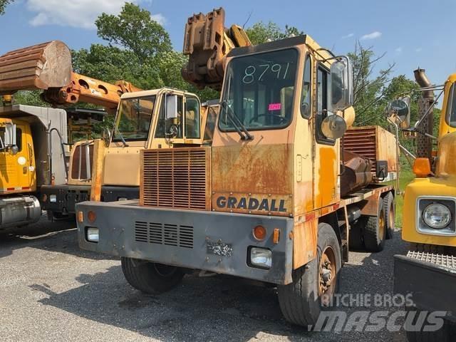 Gradall XL4100 轮式挖掘机