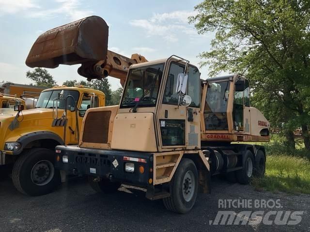 Gradall XL4100 轮式挖掘机