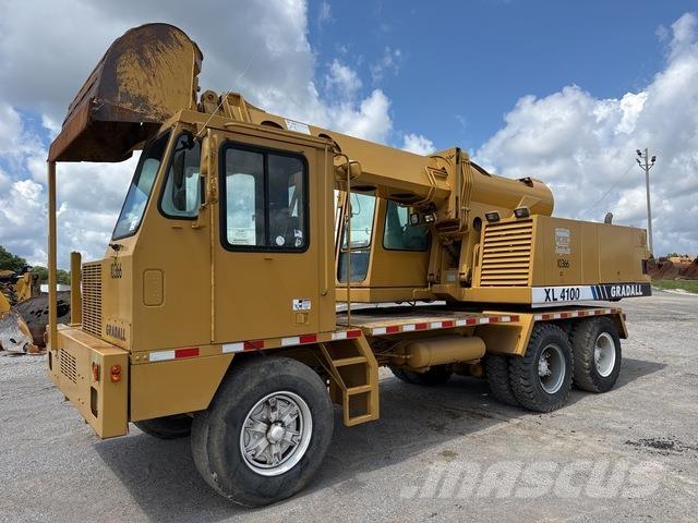 Gradall XL4100 轮式挖掘机