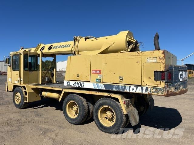 Gradall XL4100 轮式挖掘机