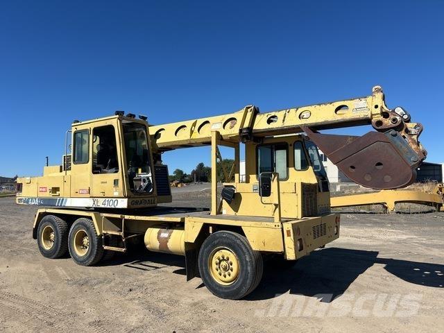 Gradall XL4100 轮式挖掘机