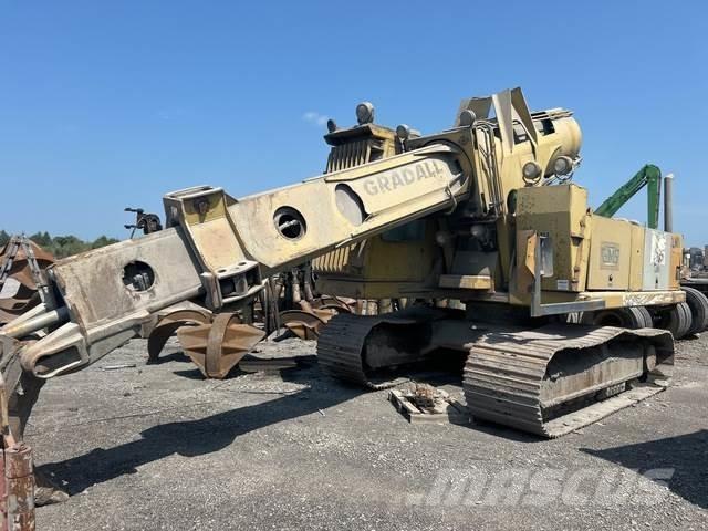 Gradall XL5210 履带挖掘机